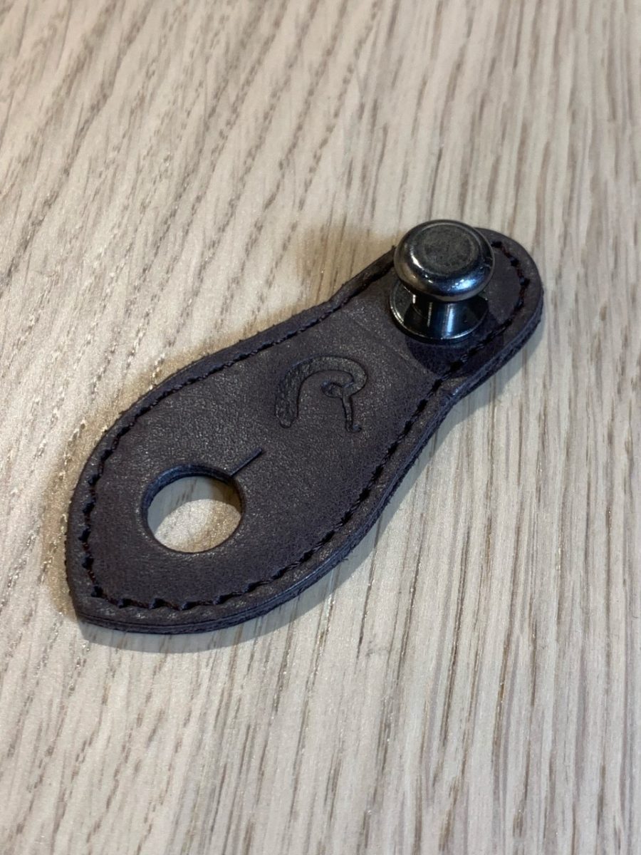 Right On! STRAPS END PIN JACK STRAPLINK